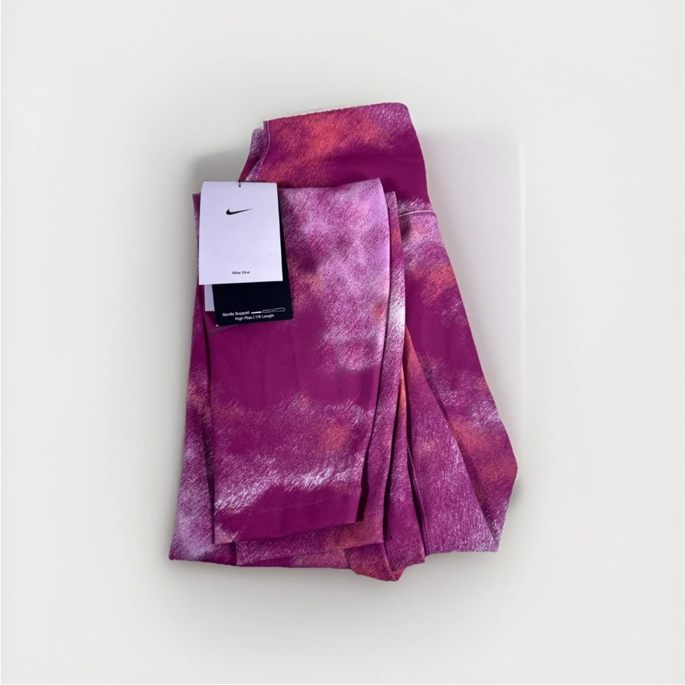 Nike Women's Pink and Orange Leggings